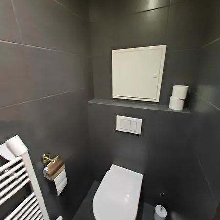 Entrez Cassovar Apartment Košice