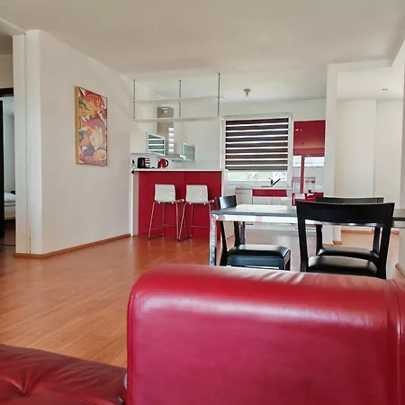 Entrez Cassovar Apartment