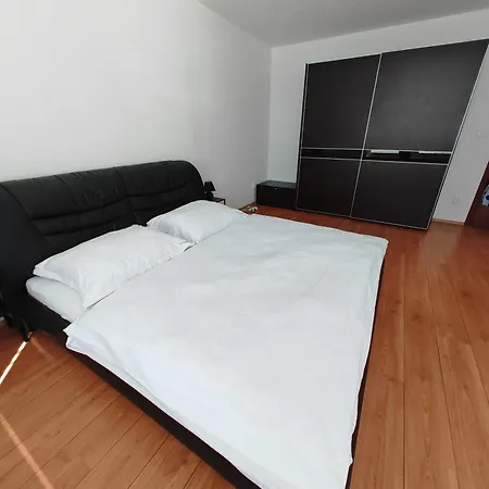 Entrez Cassovar קושיצה