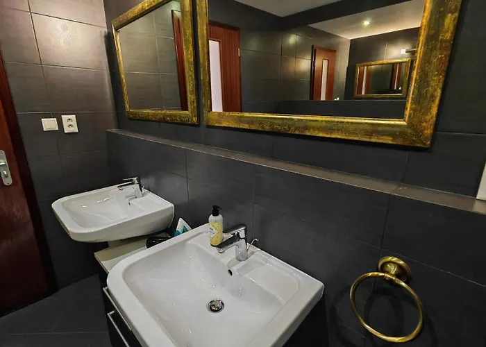 Apartment Entrez Cassovar *